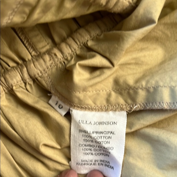 Ulla Johnson Lulu Top in
Khaki Sizes 10 - Picture 3 of 10